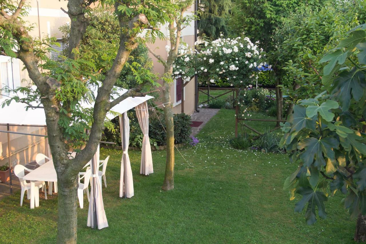 Il Giardino Bed & Breakfast Trenzano Exterior photo